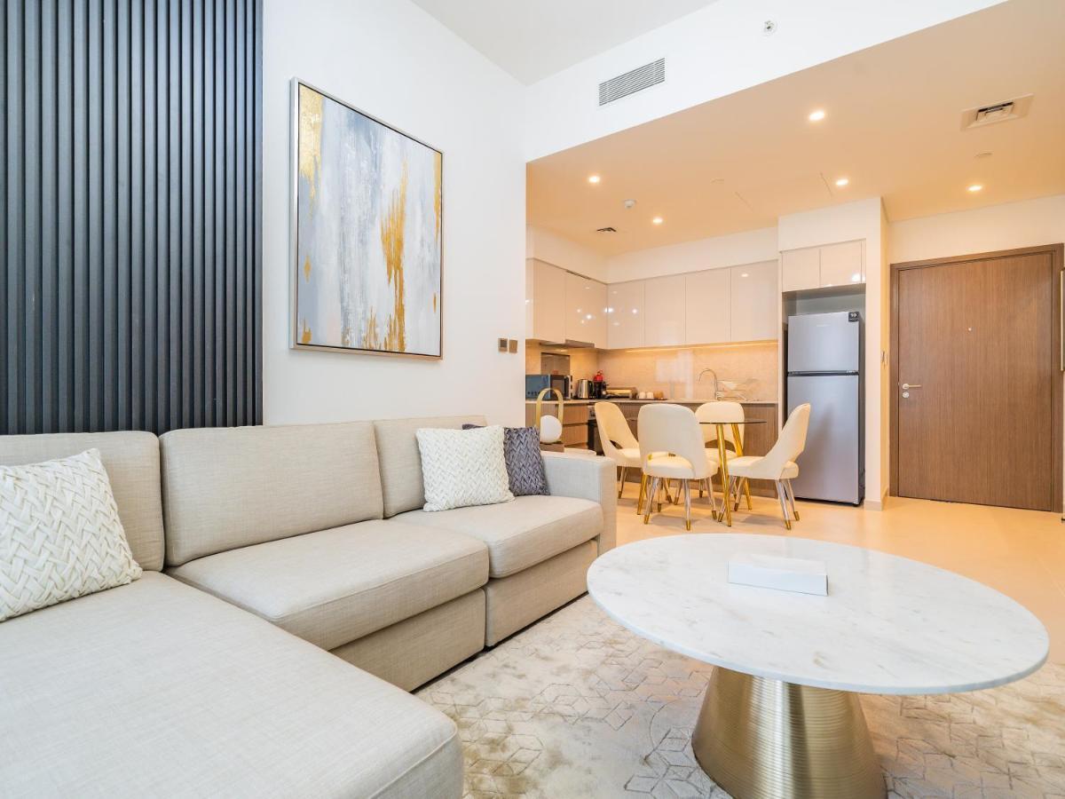 Radiant 1br In Burj Royale - Downtown Dubai