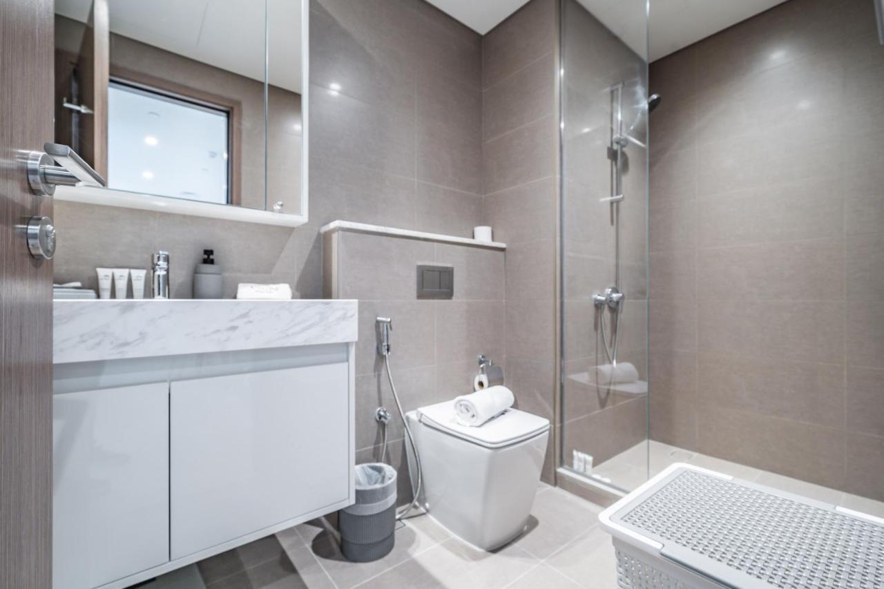 Radiant 1br In Burj Royale - Downtown Apartment